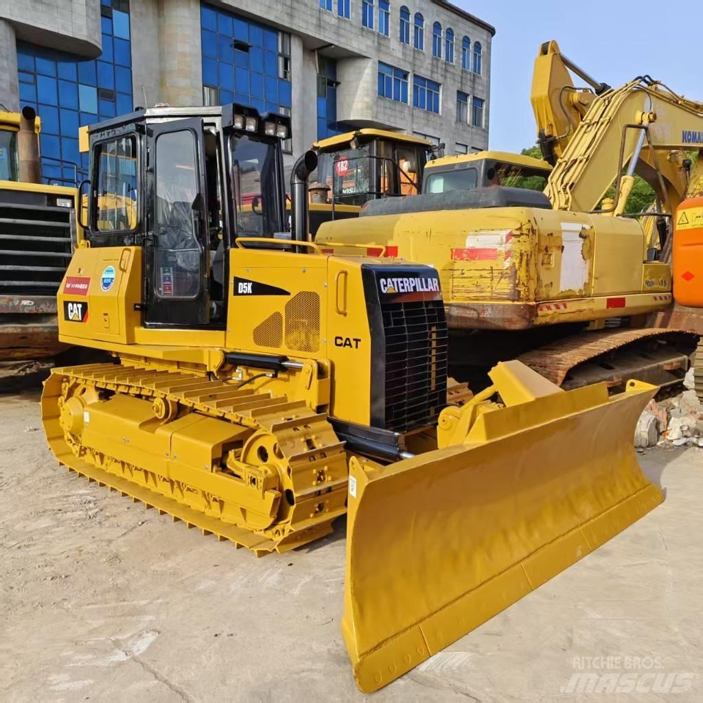 CAT D 5 K Μπουλντόζες με ερπύστριες