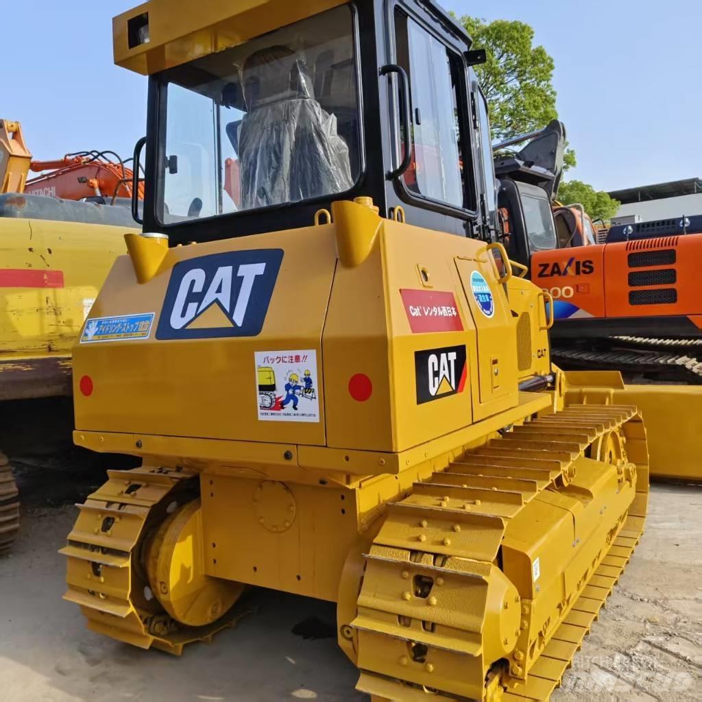 CAT D 5 K Μπουλντόζες με ερπύστριες