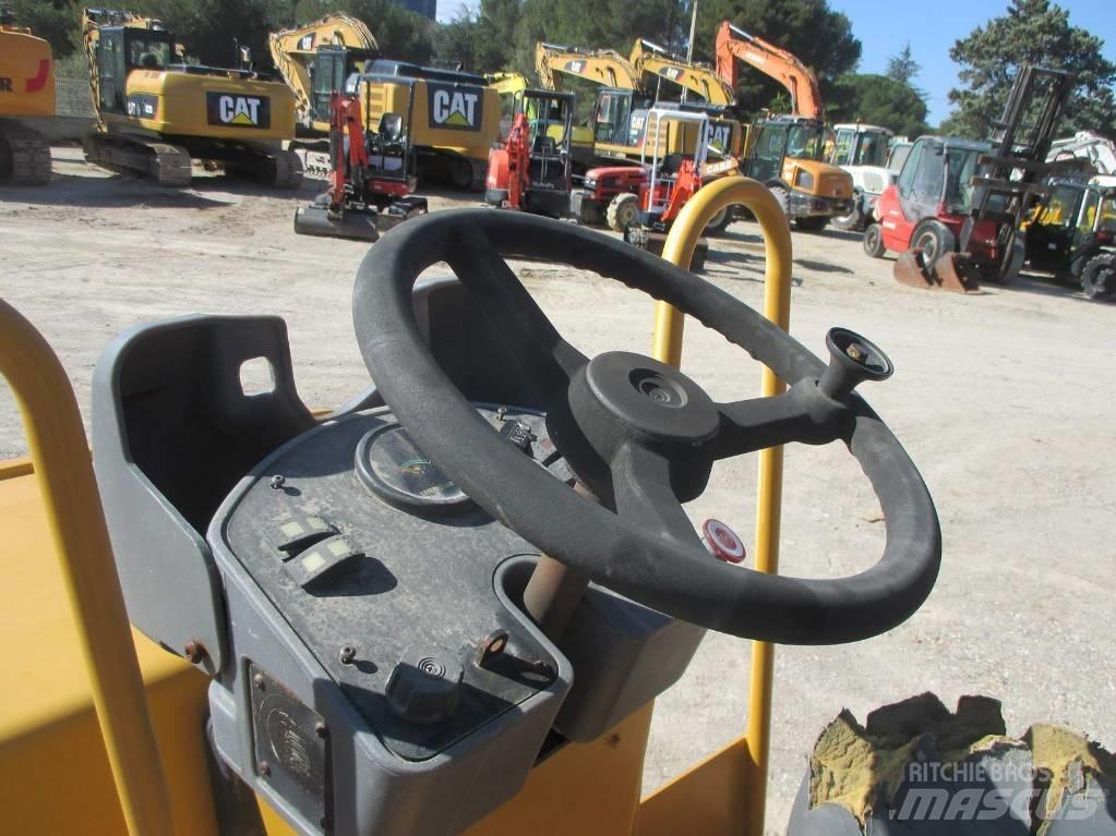 CAT CB 214 E Οδοστρωτήρες διπλού κυλίνδρου