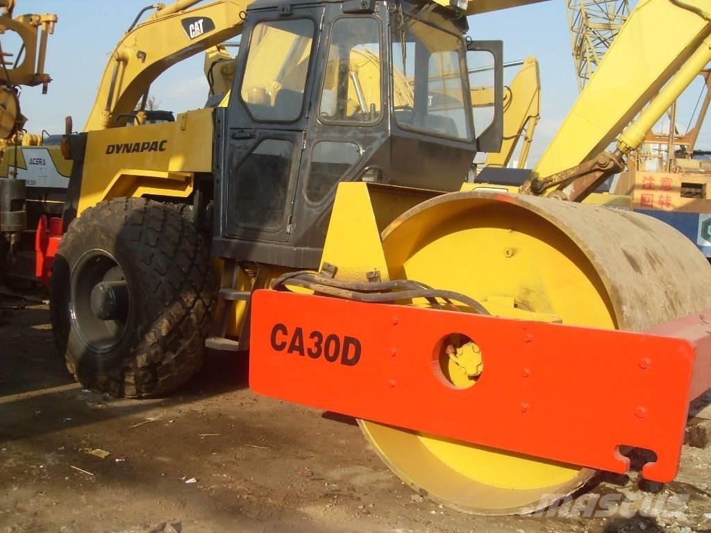 Dynapac CA 30 D Οδοστρωτήρες μονού κυλίνδρου