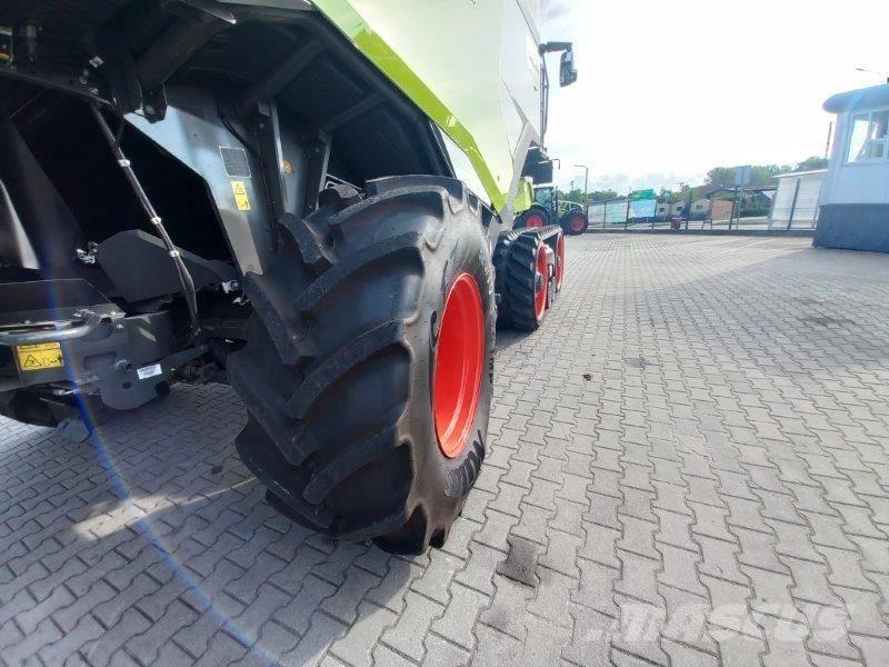 CLAAS Lexion 8800 TT Θεριζοαλωνιστικές μηχανές