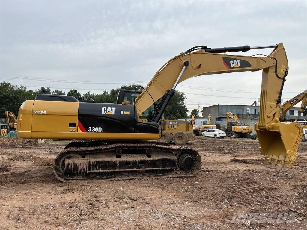 CAT 330 D L Εκσκαφείς με ερπύστριες