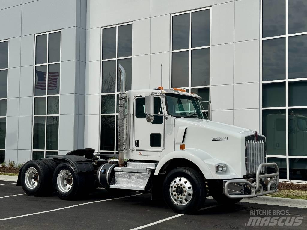 Kenworth T800 Τράκτορες