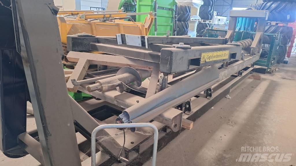  Haakarm frame Hencon Αφαιρετές ημιρυμούλκες