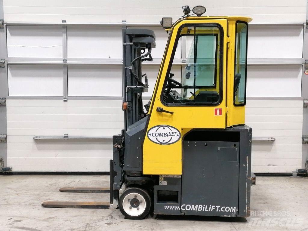 Combilift CBE2500 Γερανοί πλευρικής φόρτωσης εμπορευματοκιβωτίων