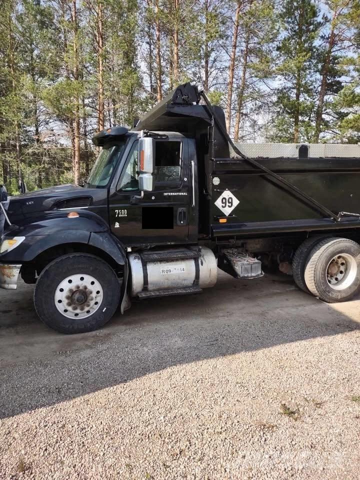 International 7500 Φορτηγά Ανατροπή