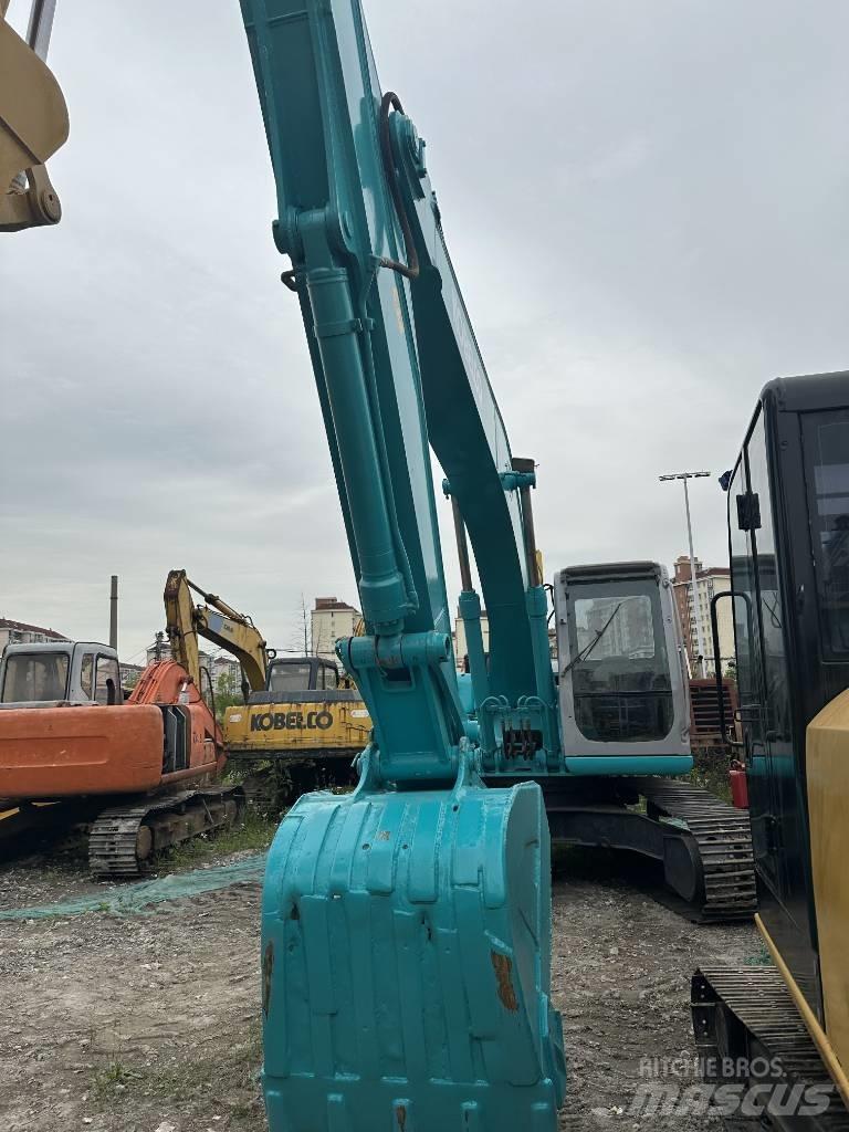 Kobelco SK 200 Εκσκαφείς με ερπύστριες
