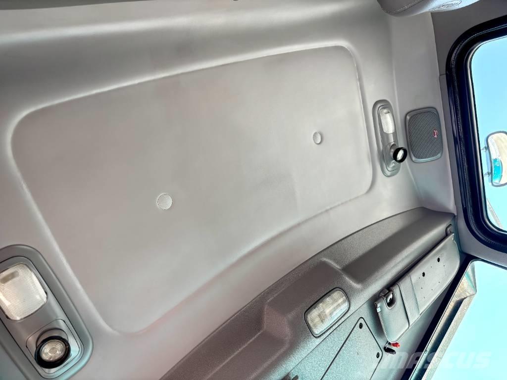 Peterbilt 365 Τράκτορες