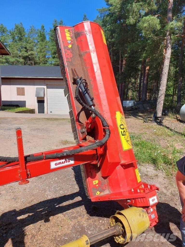 Maschio Giraffa 210 Χορτοκοπτικά και κορυφολόγοι βοσκοτόπων
