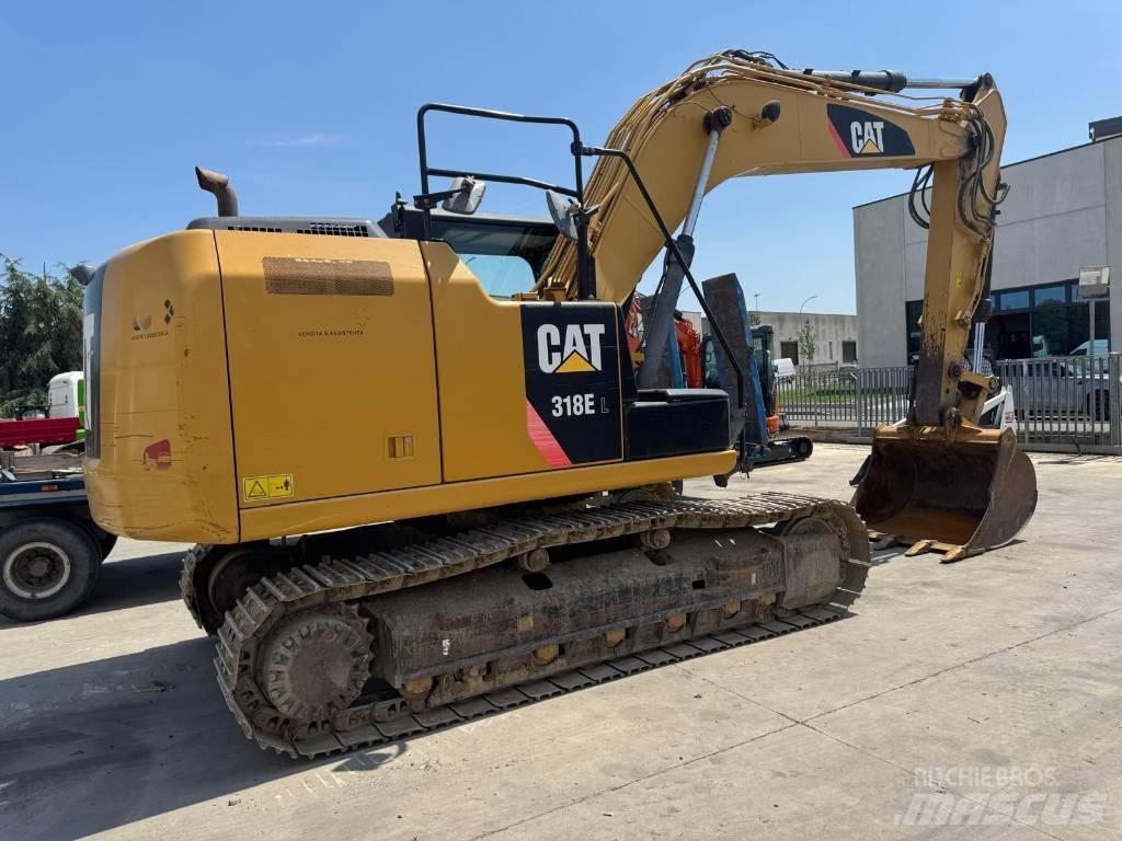 CAT 318E Εκσκαφείς με ερπύστριες