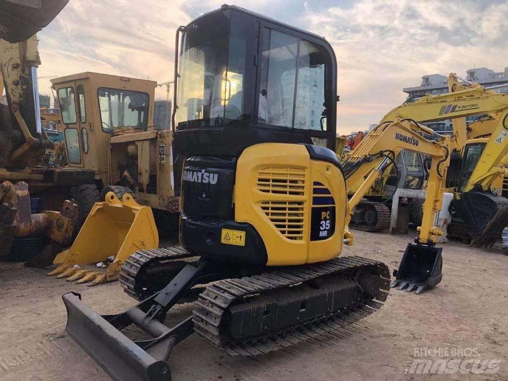 Komatsu PC35 Εκσκαφάκι (διαβολάκι) < 7t