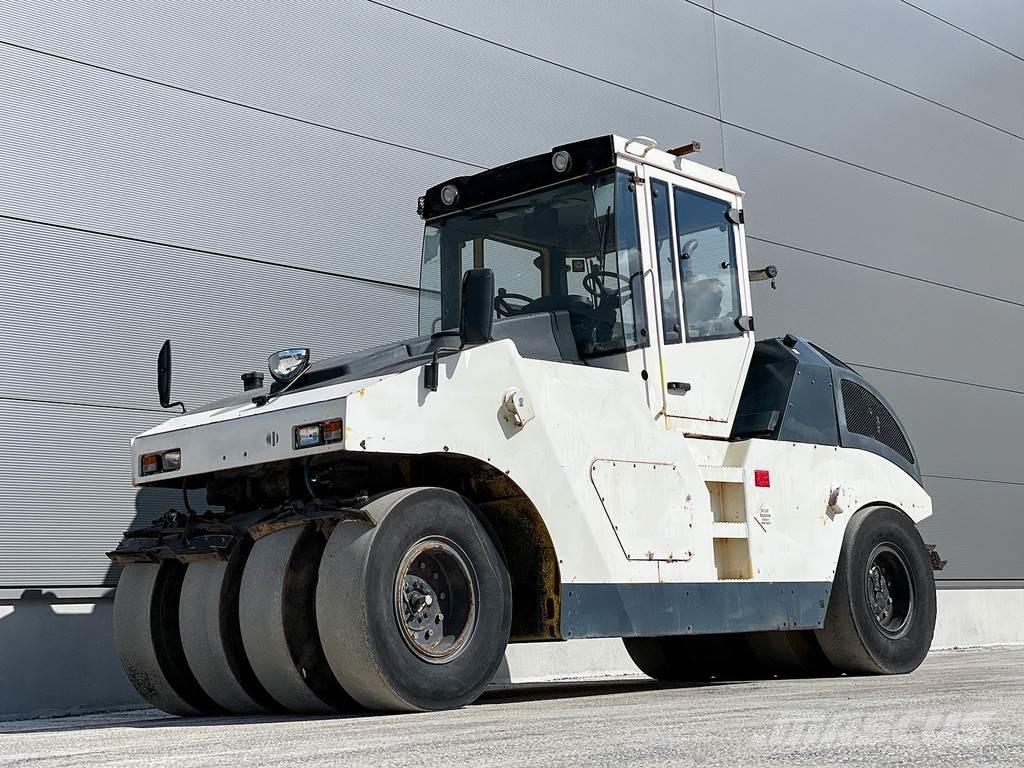 Bomag BW 24 RH Κύλινδροι με επίσωτρα με αέρα