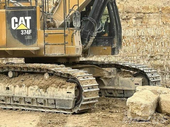 CAT 374 LME Ειδικοί εκσκαφείς