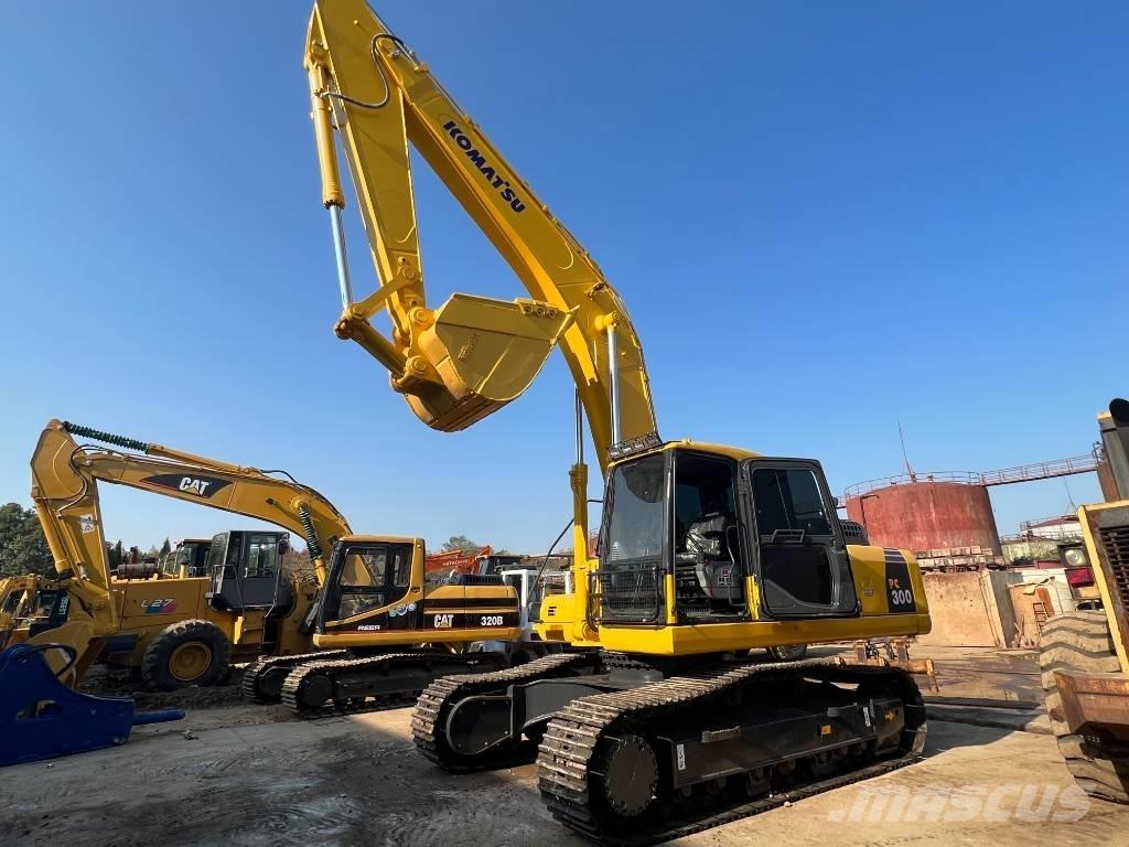 Komatsu PC 300-7 Εκσκαφείς με ερπύστριες