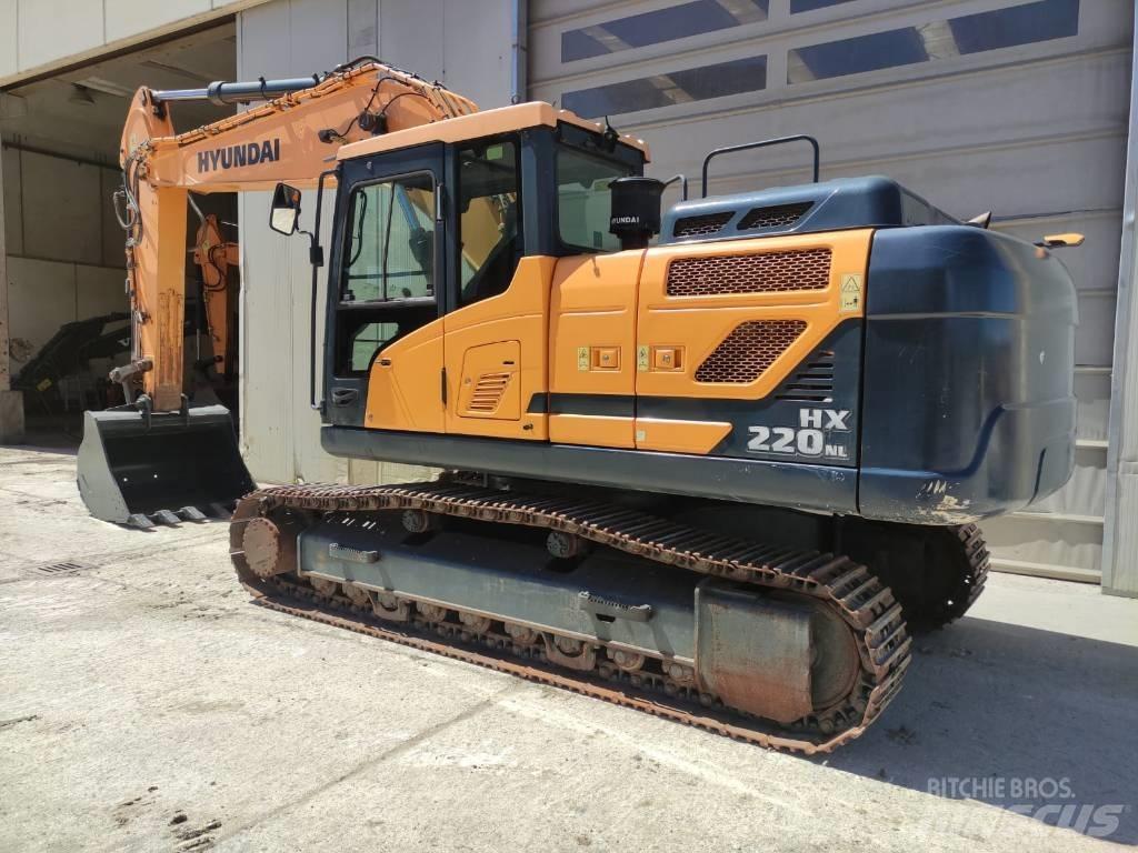 Hyundai HX 220 Εκσκαφείς με ερπύστριες