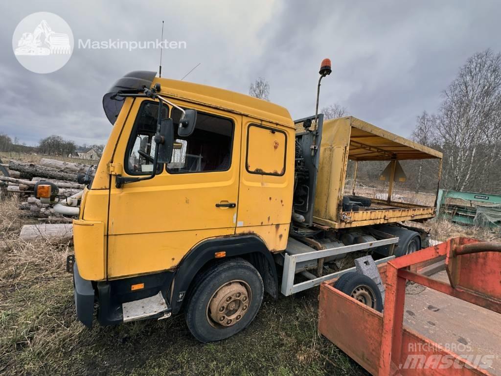 Mercedes-Benz 1117 L Φορτηγά ανατροπή με γάντζο