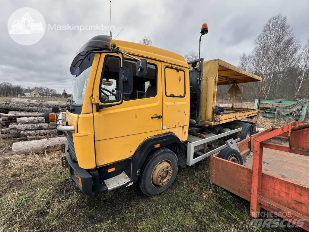 Mercedes-Benz 1117 L Φορτηγά ανατροπή με γάντζο