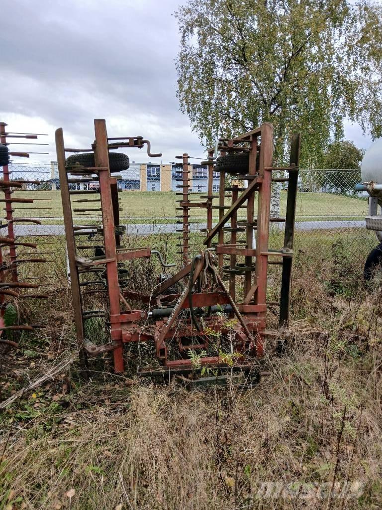 Patu 42 Σβάρνες