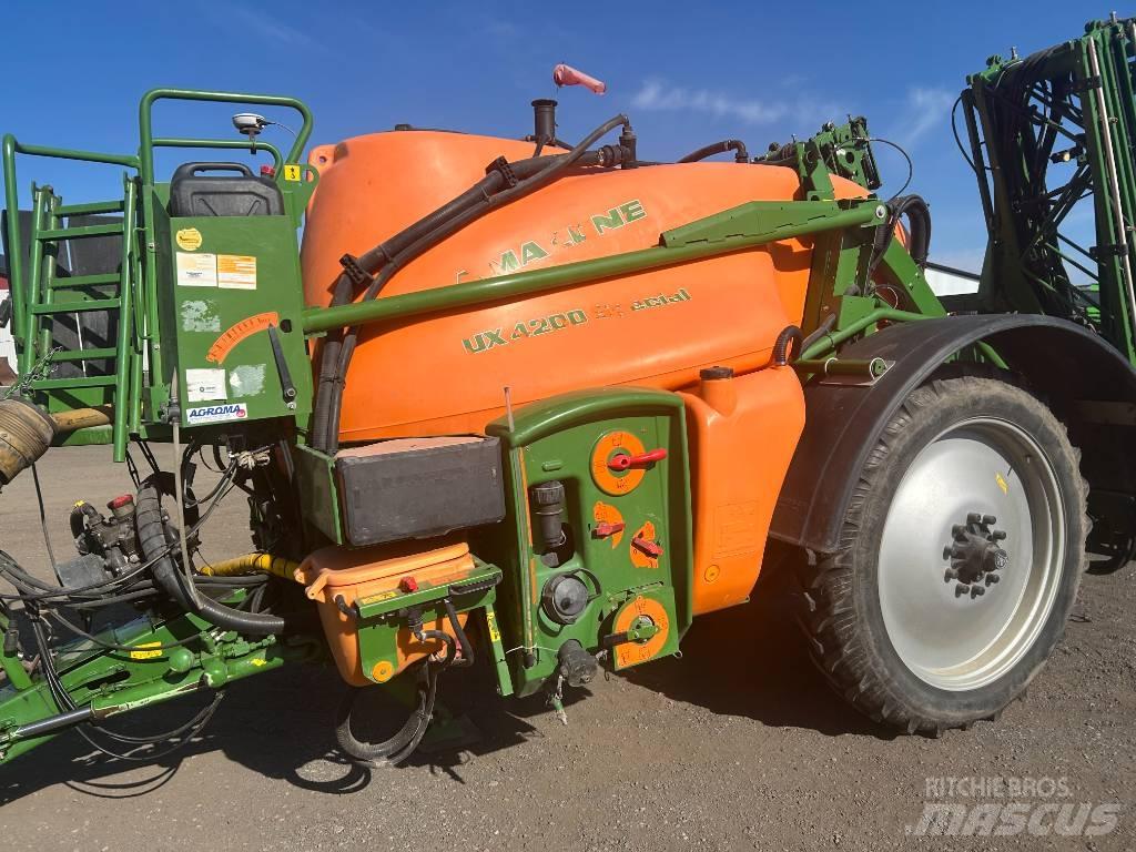 Amazone UX 4200 Ρυμουλκούμενα ψεκαστικά