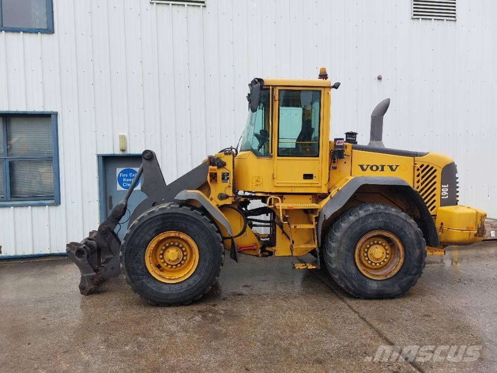 Volvo L90E Φορτωτές με λάστιχα (Τροχοφόροι)
