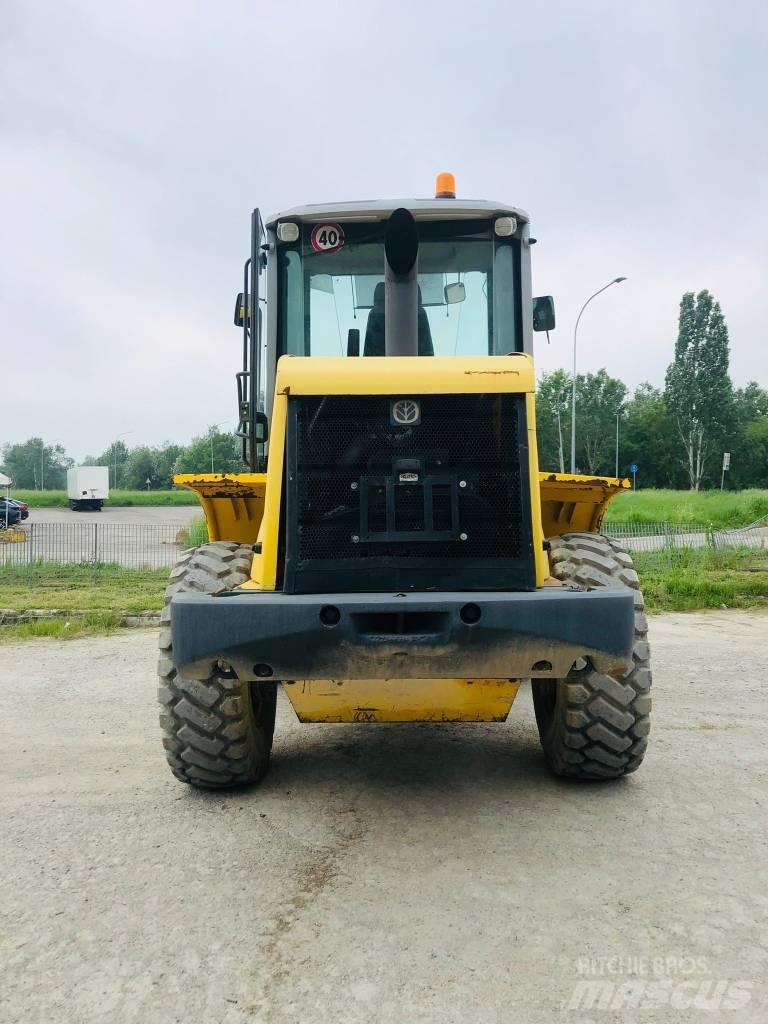 New Holland W 110 B Φορτωτές με λάστιχα (Τροχοφόροι)