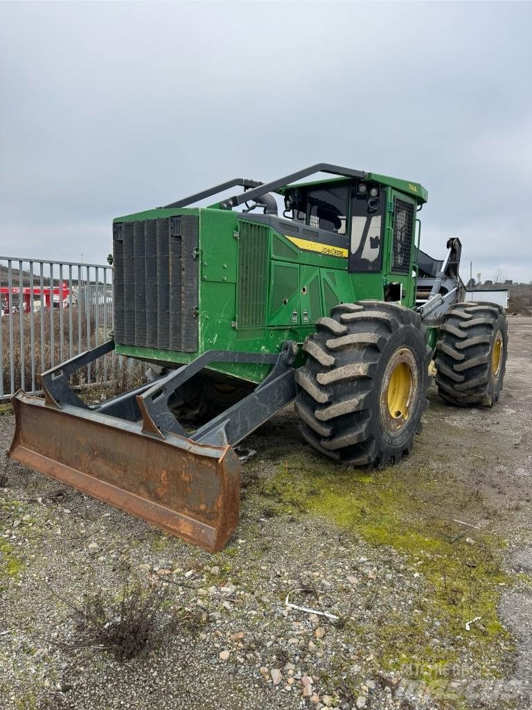 John Deere 748 Μετατοπιστές