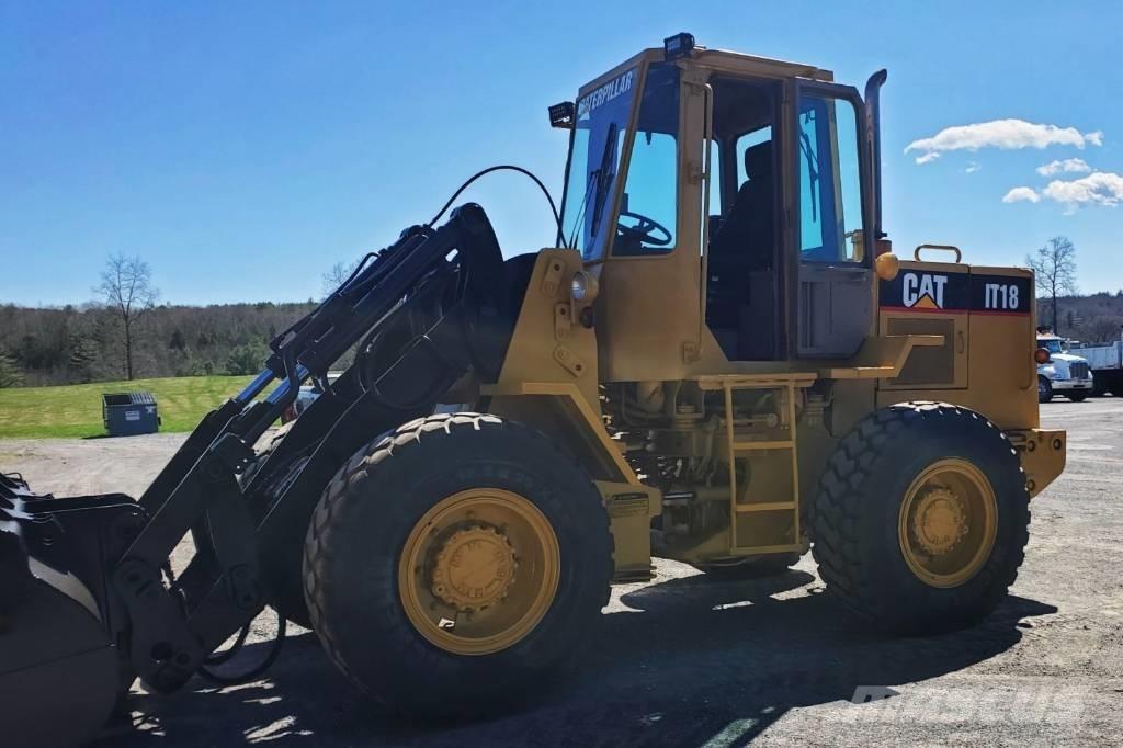CAT IT18 Φορτωτές με λάστιχα (Τροχοφόροι)