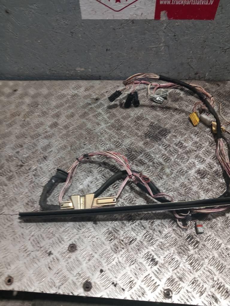 MAN TGA  81626806122 Καμπίνες και εσωτερικό