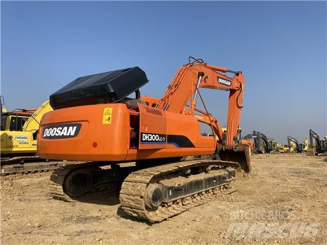 Doosan DH300 Εκσκαφείς με ερπύστριες