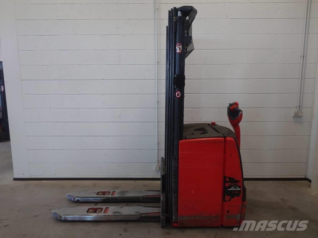 Linde L16/1173 Παλετοφόρα πεζού χειριστή με ιστό