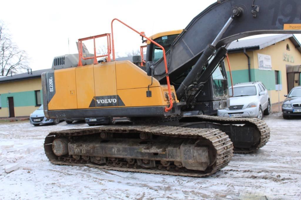 Volvo EC 220 E Εκσκαφείς με ερπύστριες