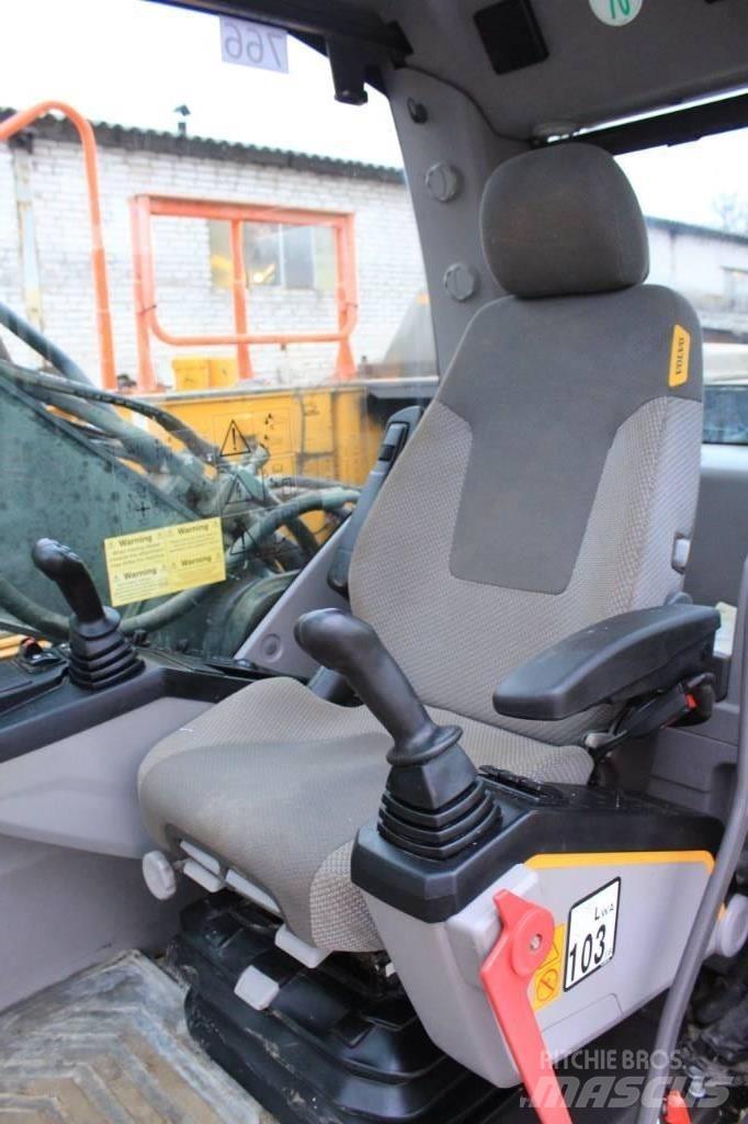 Volvo EC 220 E Εκσκαφείς με ερπύστριες