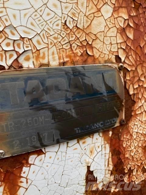 Tadano TR250M-4 Γερανοί ανώμαλου εδάφους