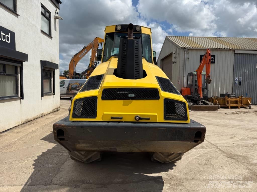 Bomag 213 DH-4i Οδοστρωτήρες μονού κυλίνδρου