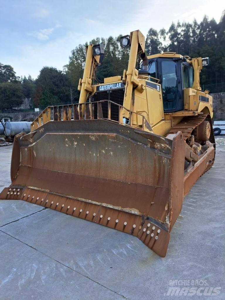 CAT D 8 T Μπουλντόζες με ερπύστριες
