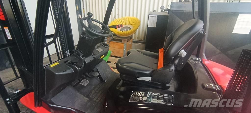 Manitou MI 25 Πετρελαιοκίνητα Κλαρκ