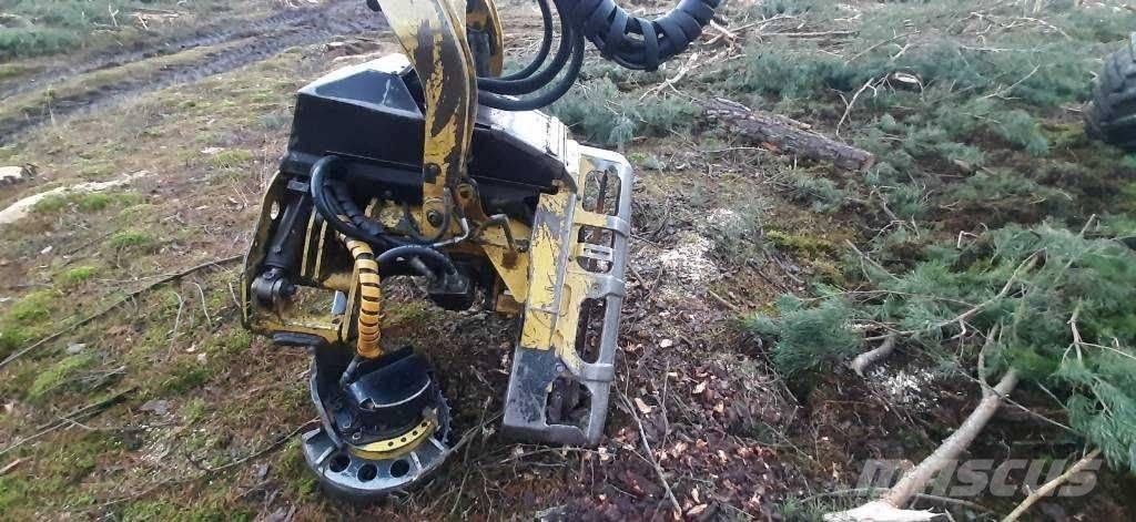 John Deere 1270 E Θεριζοαλωνιστικές μηχανές