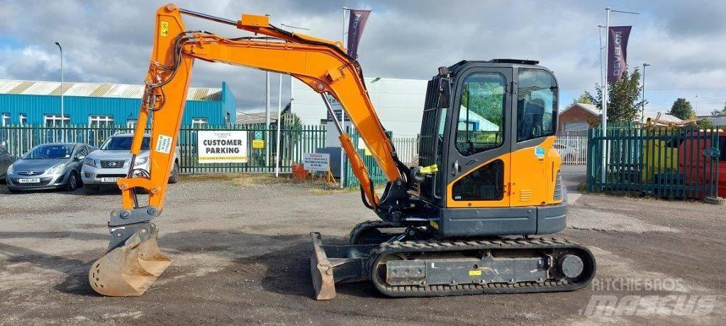 Develon Excavator Εκσκαφείς με ερπύστριες