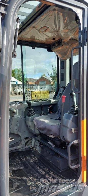 Develon Excavator Εκσκαφείς με ερπύστριες