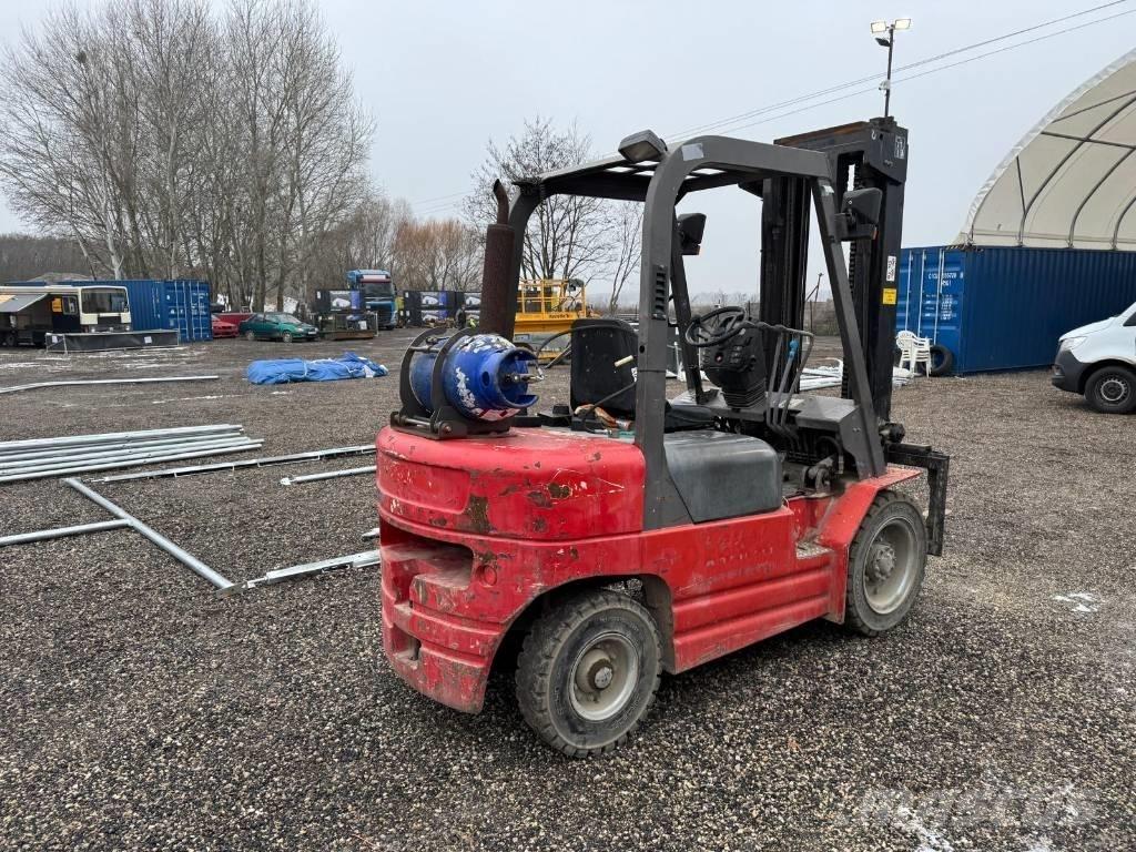 Manitou CG 30 P Περονοφόρα ανυψωτικά κλαρκ με φυσικό αέριο LPG