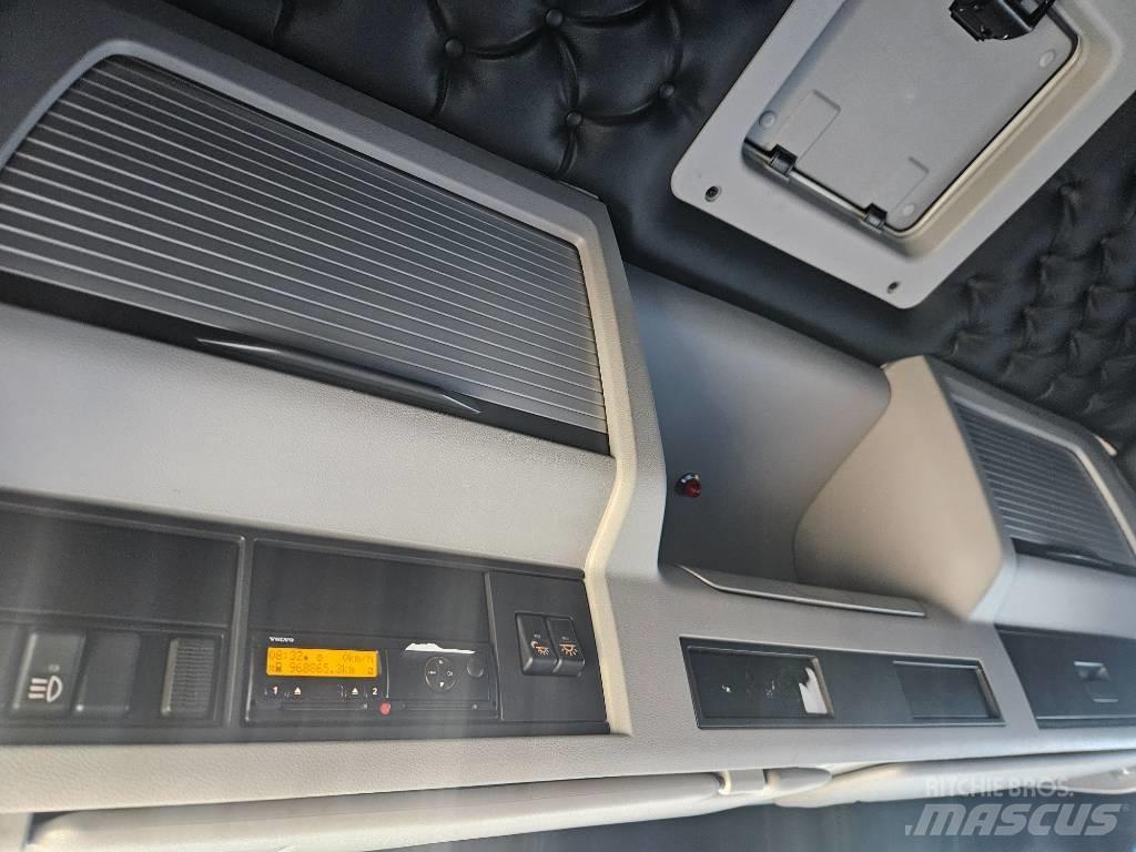 Volvo FM11 Φορτηγά Κόφα