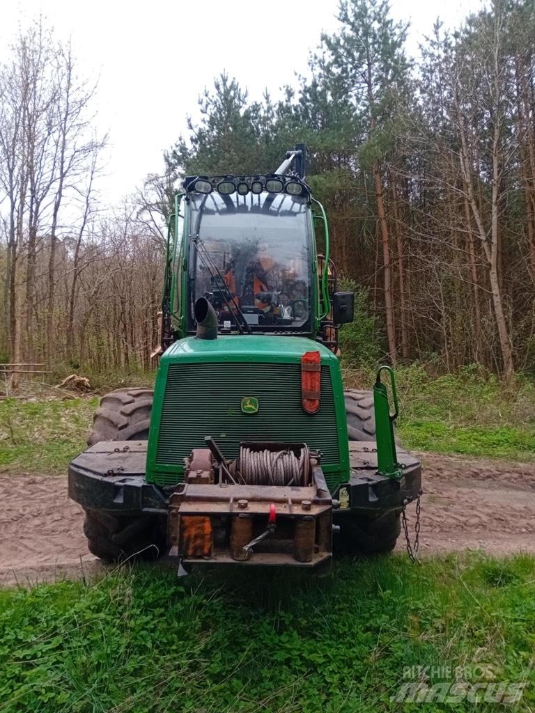 John Deere 1010 E Μεταφορείς ξυλείας