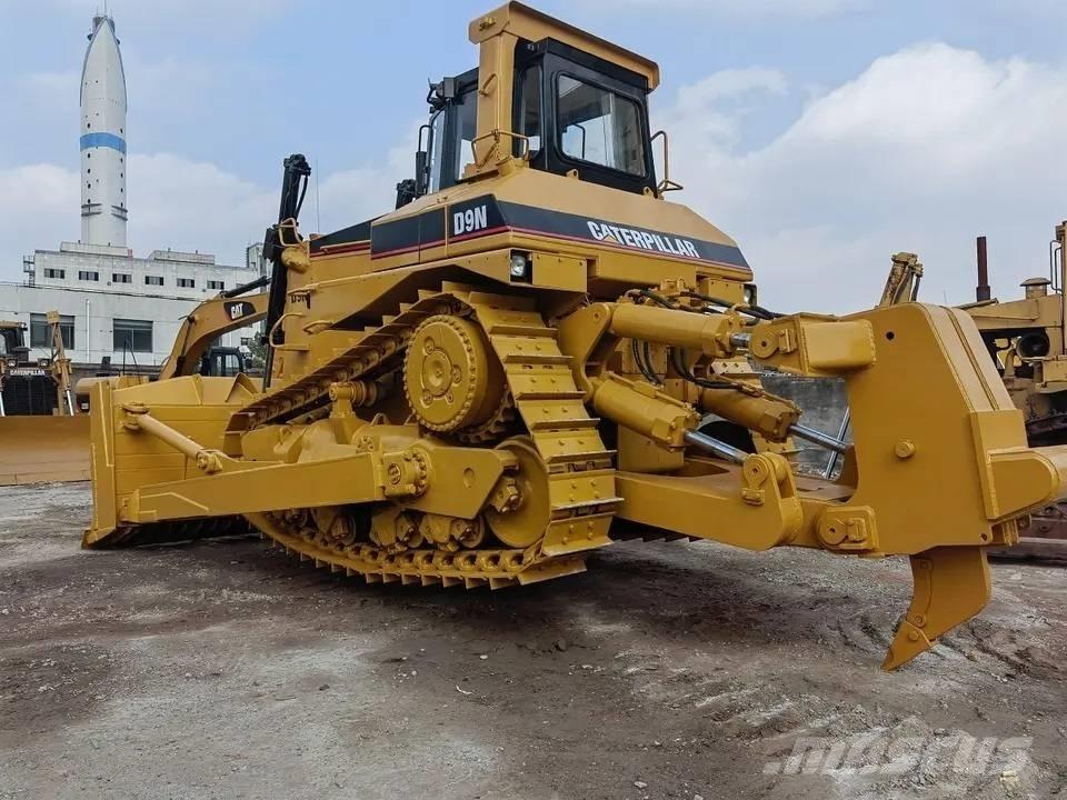 CAT D9N Μπουλντόζες με ερπύστριες