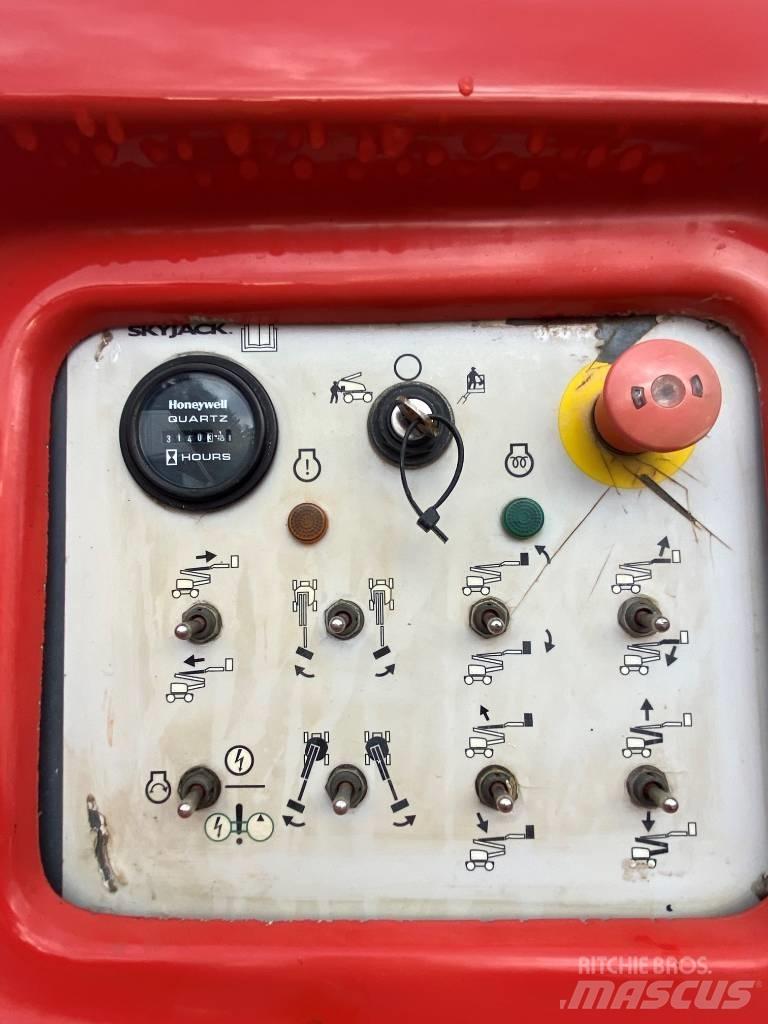 SkyJack SJ 63 AJ Ανυψωτήρες με αρθρωτό βραχίονα