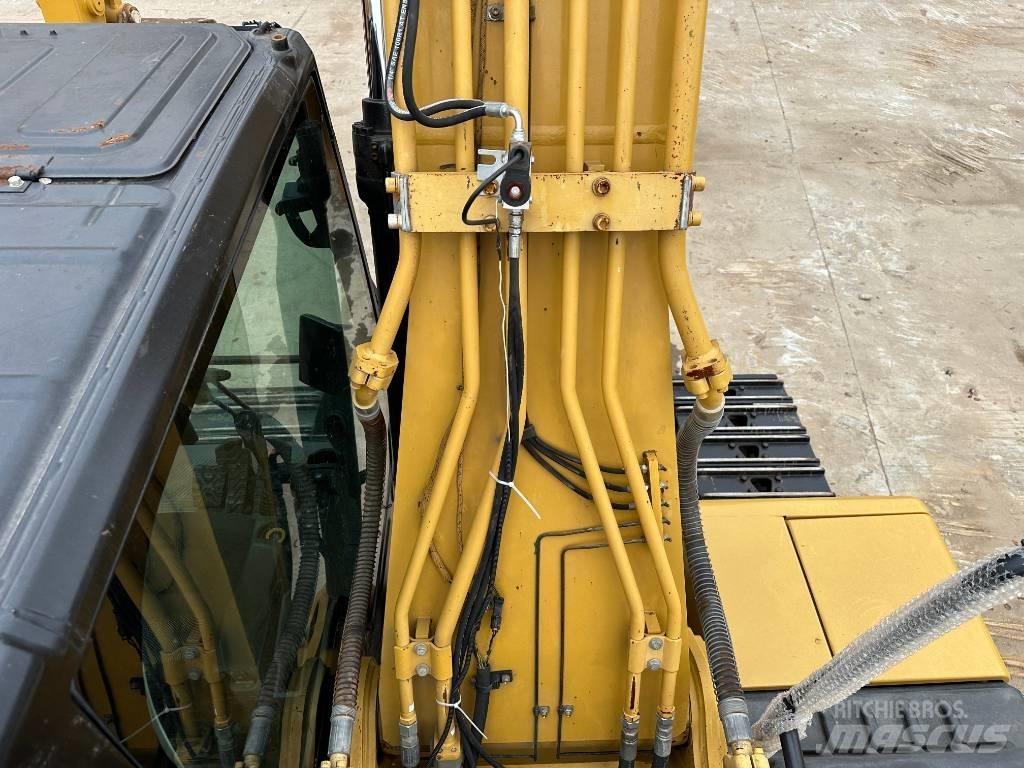 CAT 323GC Εκσκαφείς με ερπύστριες