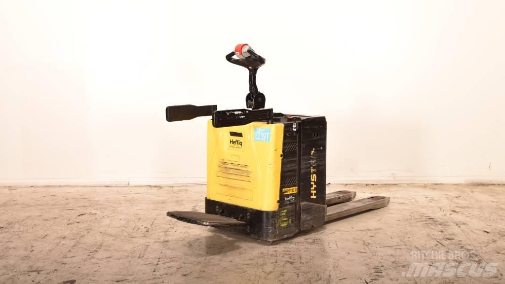 Hyster P 2.0 S Χειροκίνητο περονοφόρο ανυψωτικό με πλατφόρμα