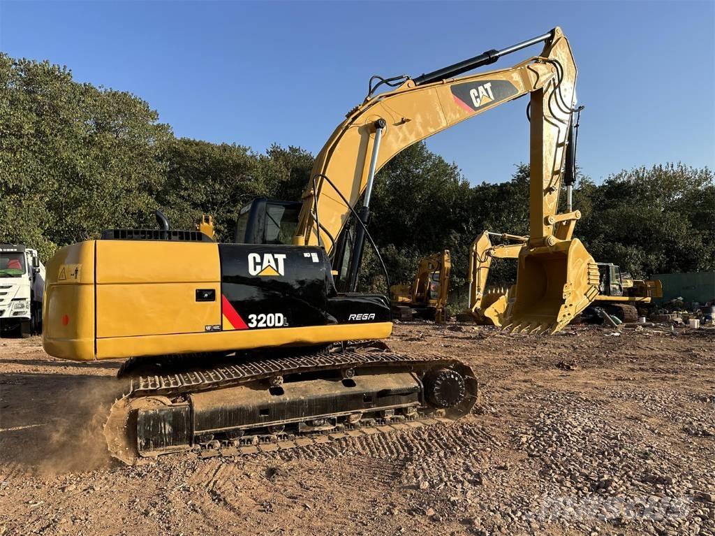 CAT 320D Εκσκαφείς με ερπύστριες