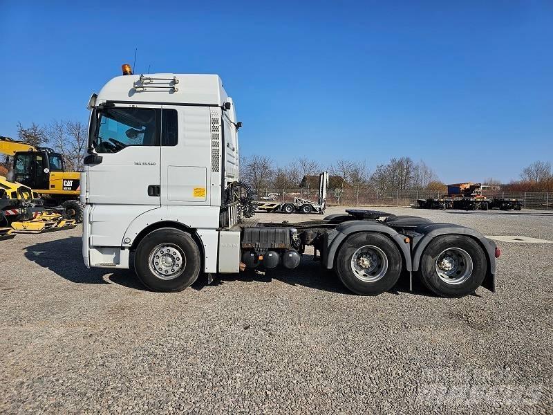 MAN TGX 33.540 Τράκτορες