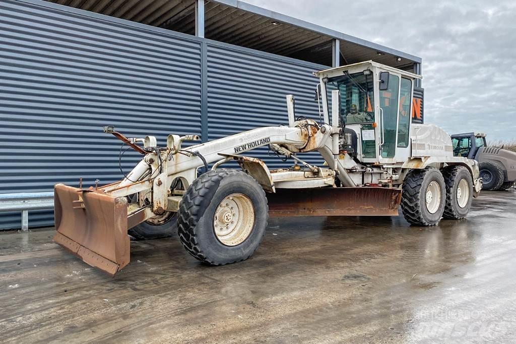 New Holland F156.6 Γκρέιντερς