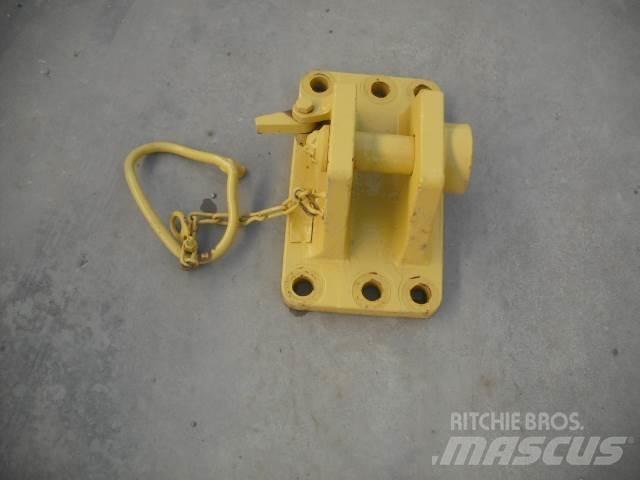 Komatsu D65EX PX Μπουλντόζες με ερπύστριες
